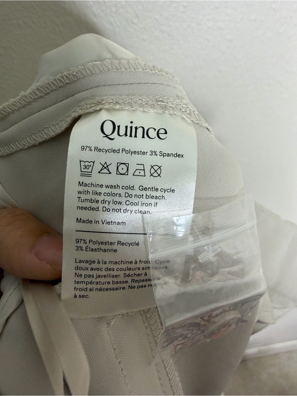 NWT Quince Stretch Crepe Ankle Pants Sand Sz 10 - Picture 9 of 10
